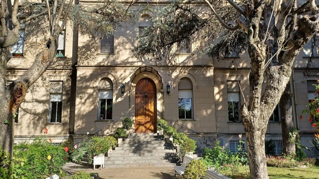 Junto a la tercera edad